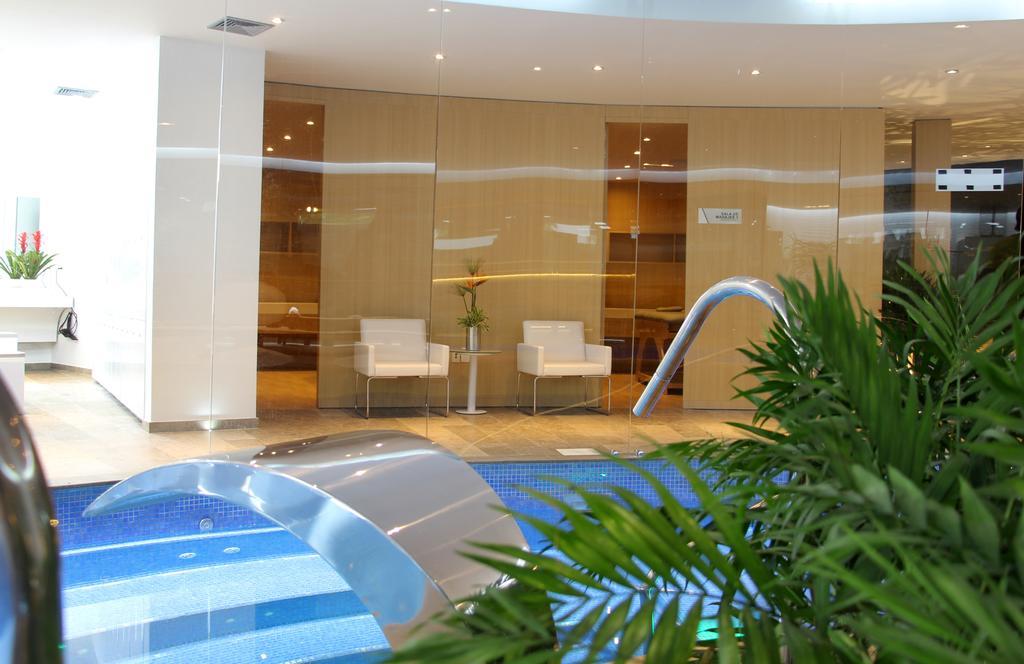 Club Campestre De Bucaramanga Hotell Floridablanca Exteriör bild