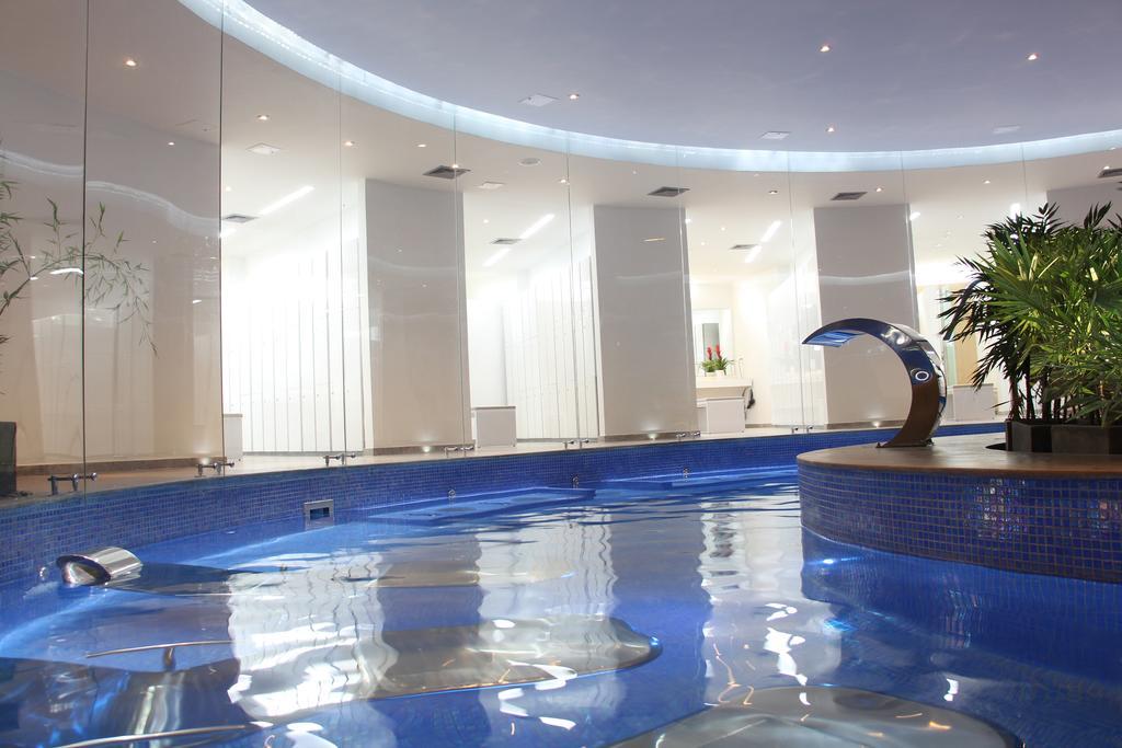 Club Campestre De Bucaramanga Hotell Floridablanca Exteriör bild