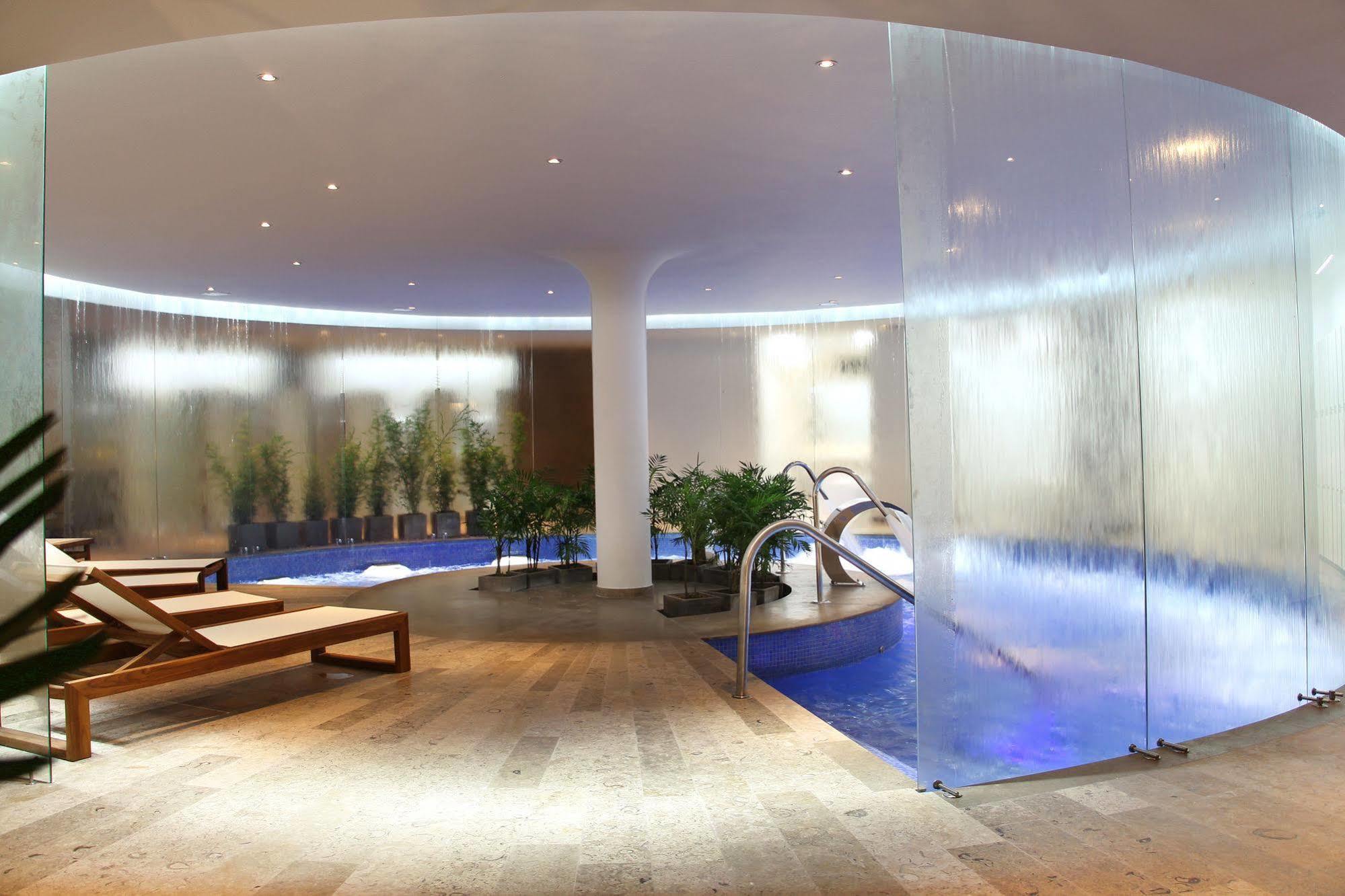 Club Campestre De Bucaramanga Hotell Floridablanca Exteriör bild