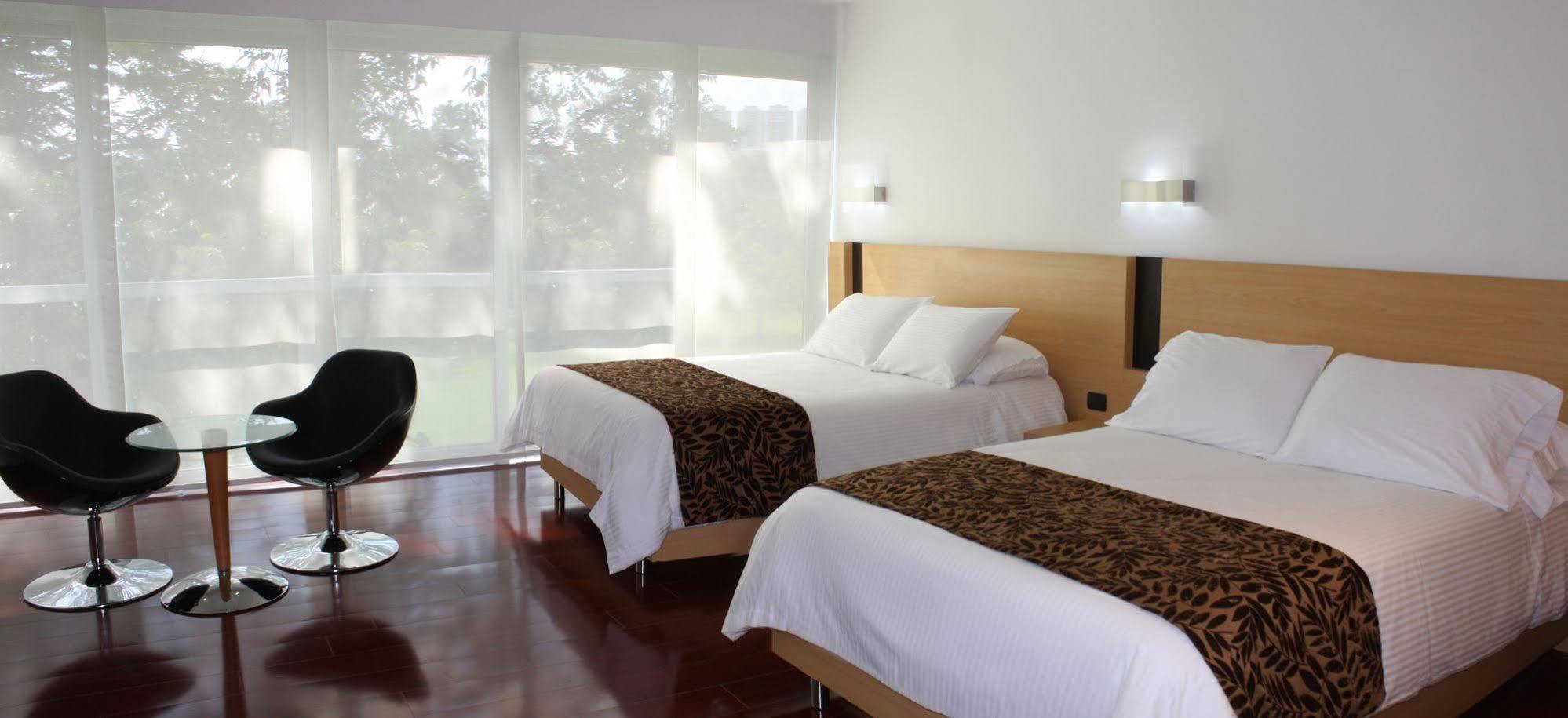Club Campestre De Bucaramanga Hotell Floridablanca Exteriör bild