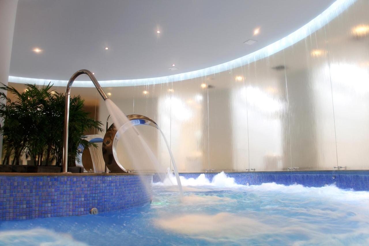 Club Campestre De Bucaramanga Hotell Floridablanca Exteriör bild