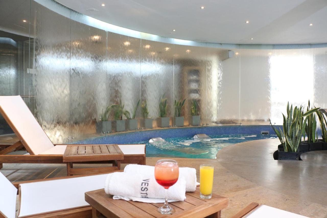 Club Campestre De Bucaramanga Hotell Floridablanca Exteriör bild